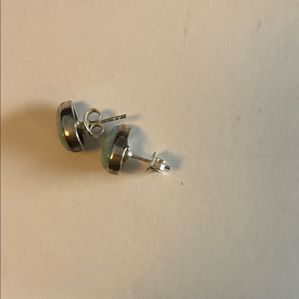 Genuine Larimer and sterling stud silver teardrop pierced Earrings - Picture 3 of 4